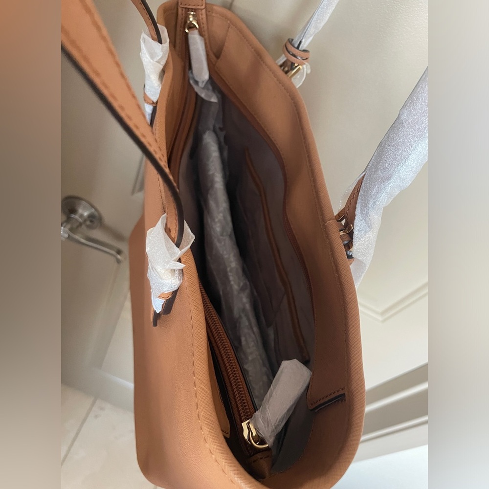 Michael Kors Tote - Picture 11 of 12